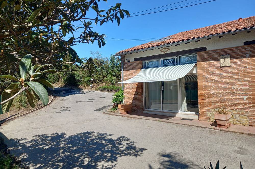 Appartement entier, T4 à la campagne, proche de Toulouse et des services. in Baziège, Canal du Midi