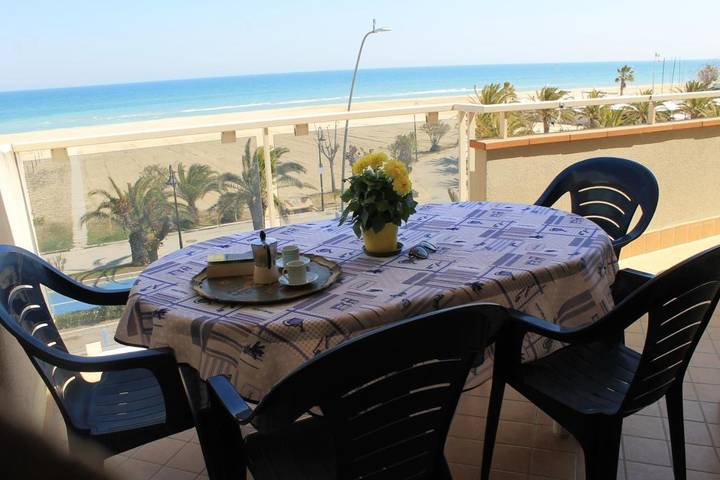 Appartamento vacanze per 5 persone, con Balcone e Terrazza nonché Panorama ad Alba Adriatica