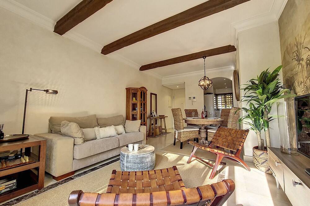 Entire apartment, Penthouse apartment with sea and pool views in Roda Golf, San Javier