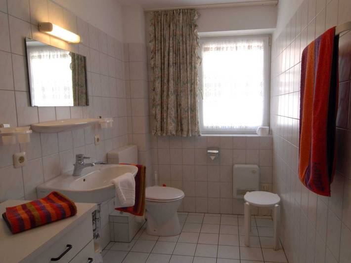 Ganze Ferienwohnung, Haus Waldstrasse - Haus Waldstrasse Whg 04 in St. Peter-Bad, St. Peter-Ording