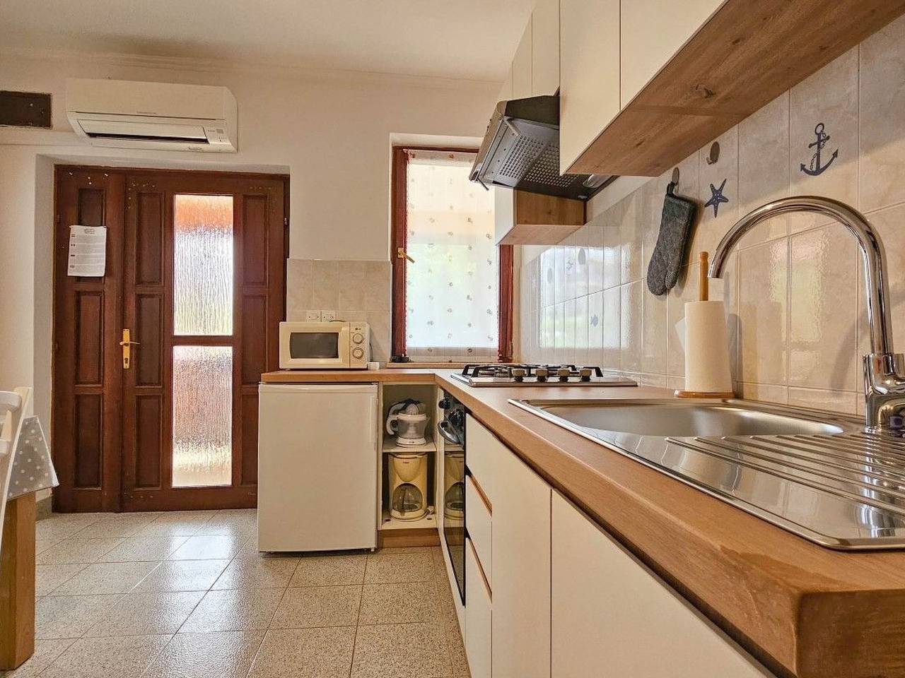 Ganze Wohnung, Für 2 Personen ca. 30 m² in Novigrad, Adriaküste Kroatien (Westküste von I in Novigrad, Dajla