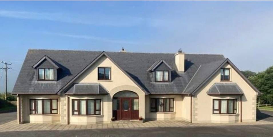 Holiday rental for 16 people, with Garden in Inishowen