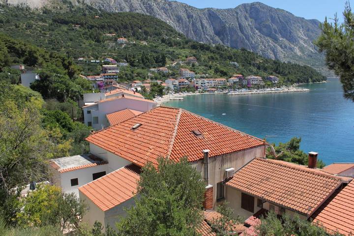 Ganze Wohnung, 1-Zimmer-Ferienwohnung am Strand Podgora, Makarska -b in Podgora, Makarska Riviera