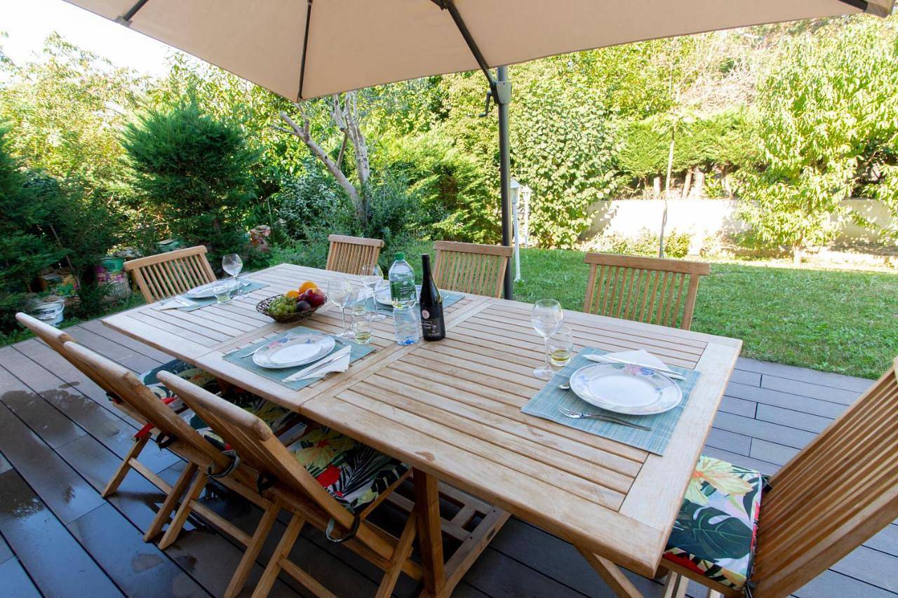 Appartement de vacances entier, Two-Bedroom Apartment in Étiolles, Essonne