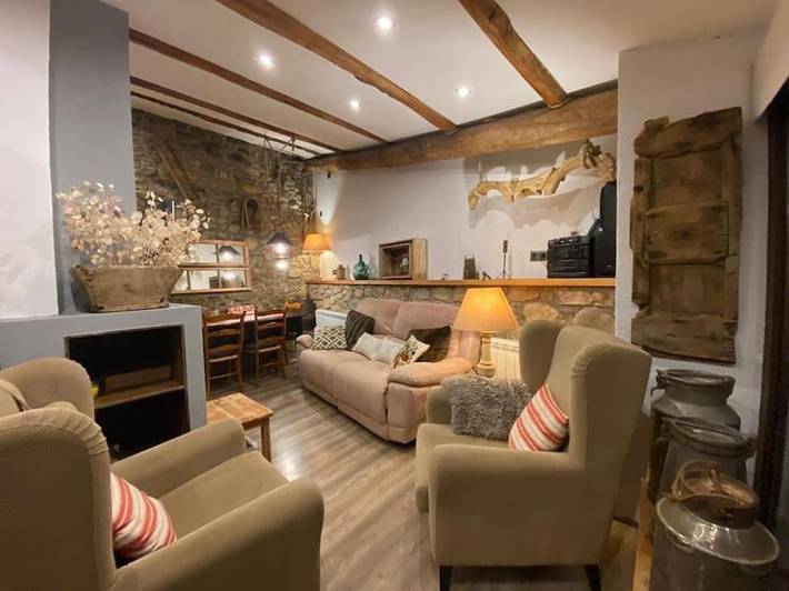 Casa rural para 2 personas, con Terraza además de Jardín y Vistas en Baixa Cerdanya - 2