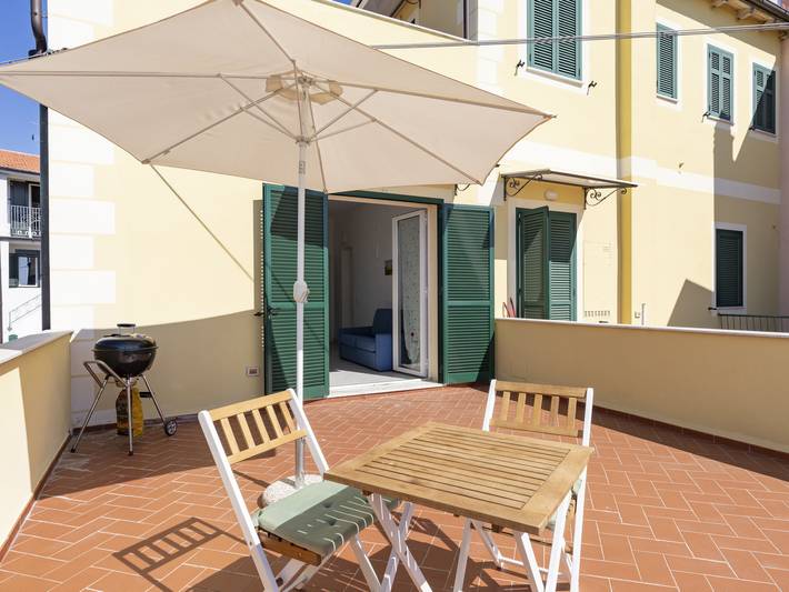 Appartamento vacanze per 4 persone, con terrazza e giardino, con animali domestici - 1