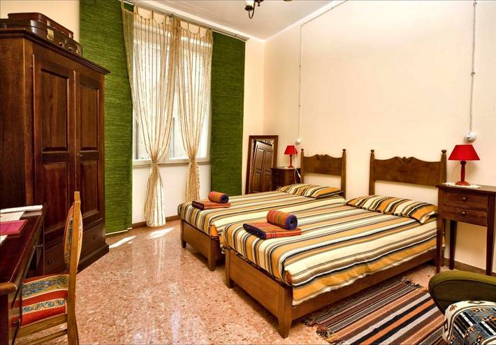 Maison d’hôte pour 2 personnes, avec terrasse à Nuoro - 2