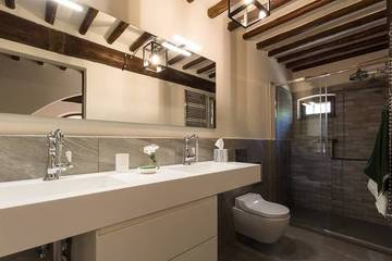 Villa for 6 Guests in Montepulciano, Chianti, Picture 4