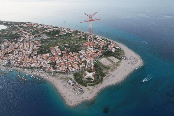 Location de vacances pour 2 personnes, avec vue et terrasse à Torre Faro - 4