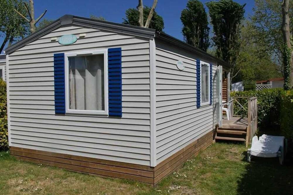 Camping 3 étoiles - Piscine  - ccbbbea in Surgères, Region de Rochefort