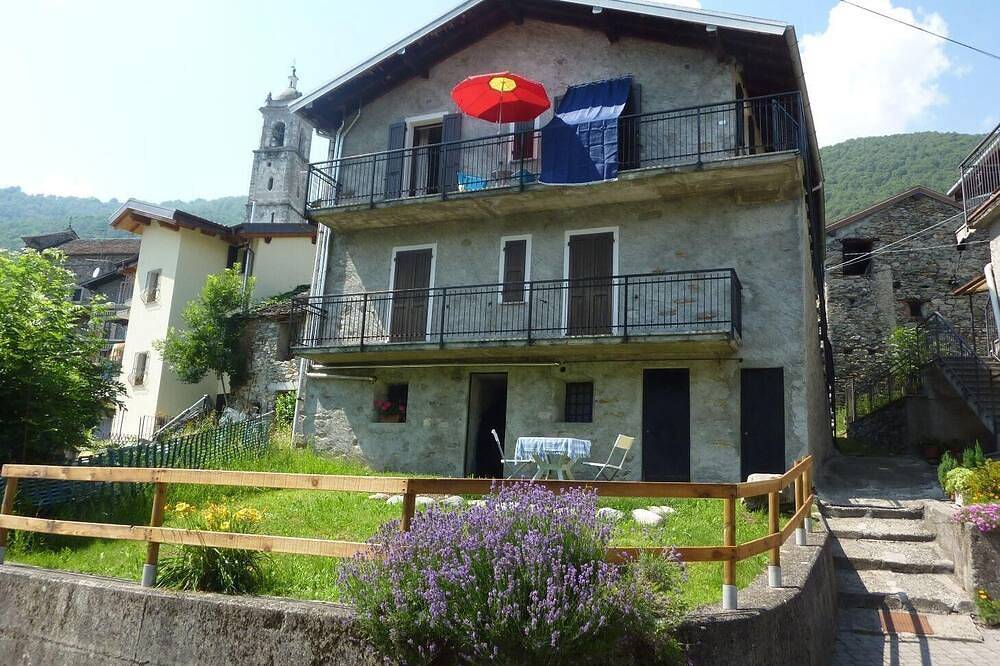 Ferienwohnung Livo für 1 - 4 Personen mit 1 Schlafzimmer - Ferienhaus in Livo, Comer See