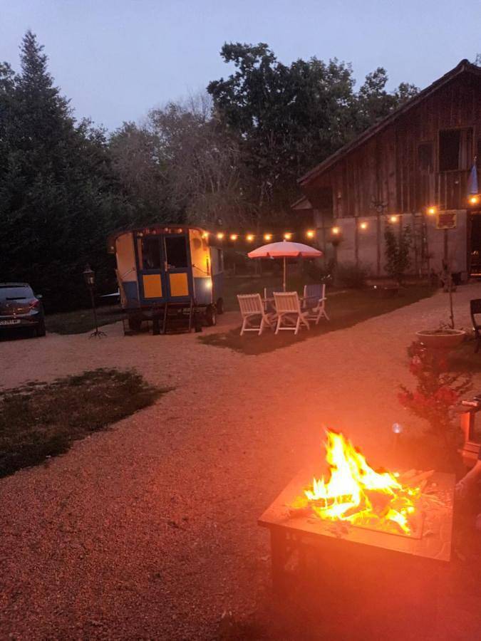 Location de vacances pour 3 personnes, avec vue et jardin à Groléjac - 2