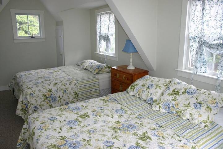 Holiday rental for 8 people, with garden and balcony in Cape Cod