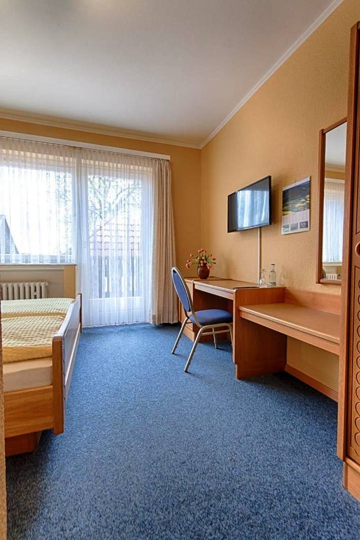 Hotel für 2 Personen, mit Terrasse in Hessisch Oldendorf