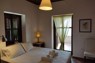 Villa for 4 People in Stoupa, Messenian Gulf, Photo 2