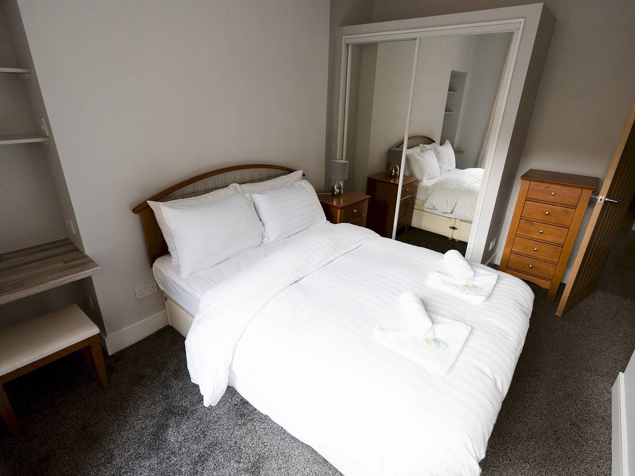 Entire apartment, Superb 1Bed Flat in Fabulous West End - Pass the Keys in Glasgow, Greater Glasgow and Clyde Valley