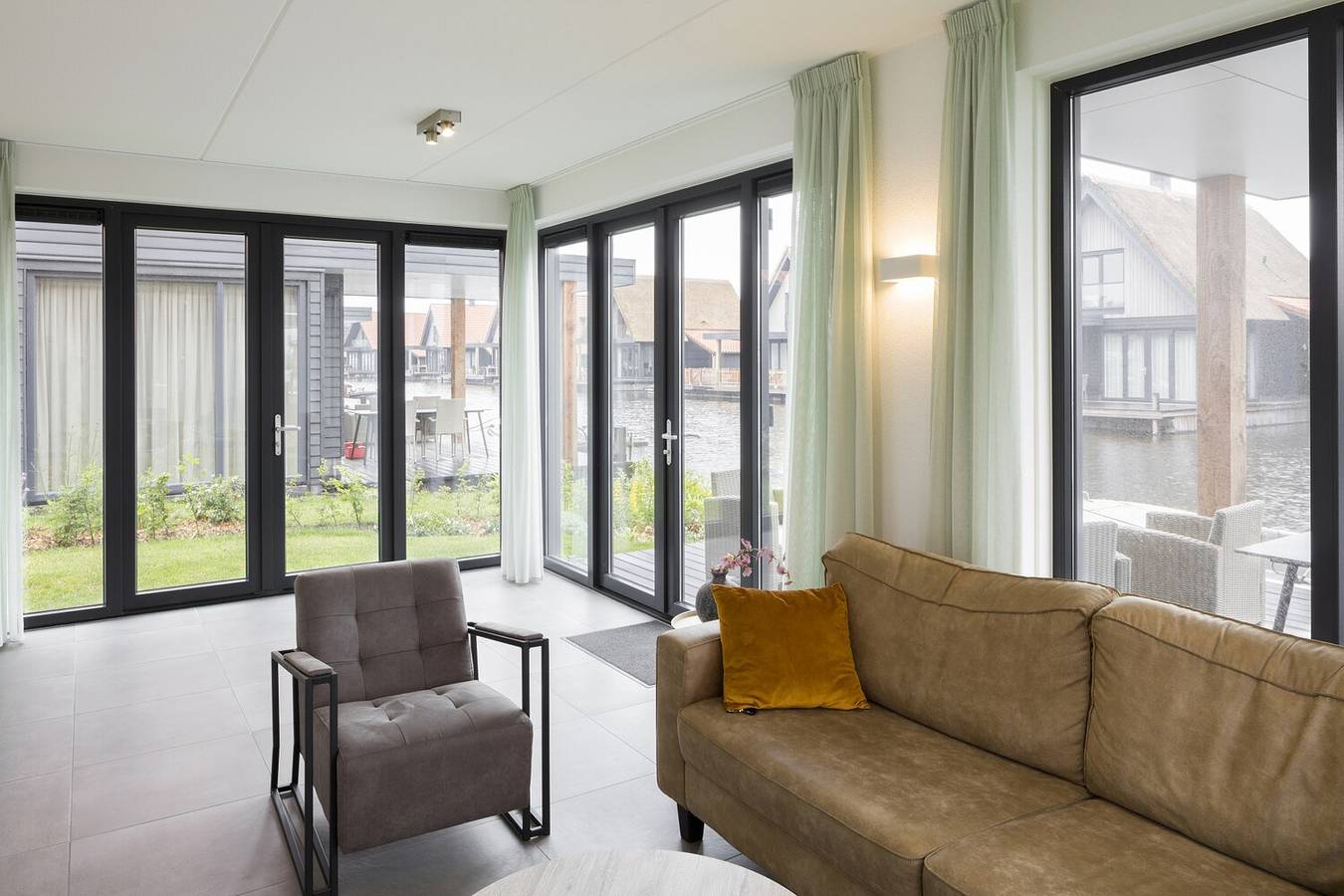 Ossenzijl — Watervilla 4 in Ossenzijl, Nationaal Park Weerribben-Wieden