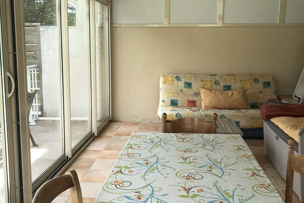 Petite Maison Avec Parking Privé Proche Super Lioran in Saint-Jacques-des-Blats, Région d'Aurillac