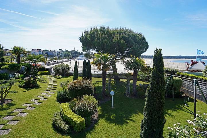 Location de vacances pour 5 personnes, avec terrasse à Saint-Georges-de-Didonne