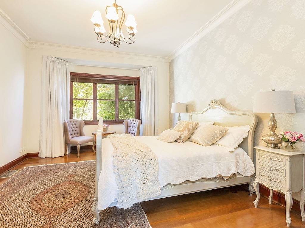 Großes Einfamilienhaus im Hamptons-Stil mit weitem Blick in Wingecarribee Shire Council