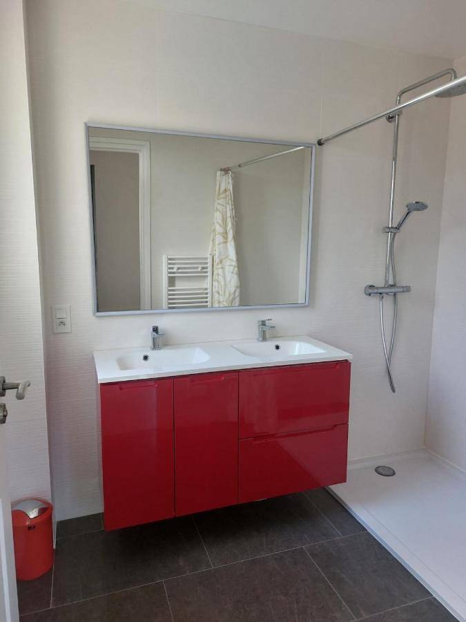 Location de vacances pour 10 personnes, avec Terrasse et Jardin ainsi que Piscine et Vue à Gramat - 4