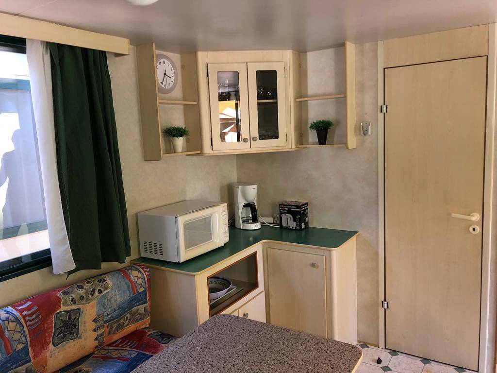 Apartamento vacacional entero, Mobile home for 2 persons  + 3 children approx. 40 qm in Viareggio, Tuscany (Province Lucca) in Viareggio, Costa de la Maremma