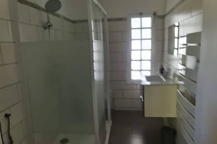 Gîte pour 6 personnes, animaux acceptés à Petit-Palais-et-Cornemps - 4