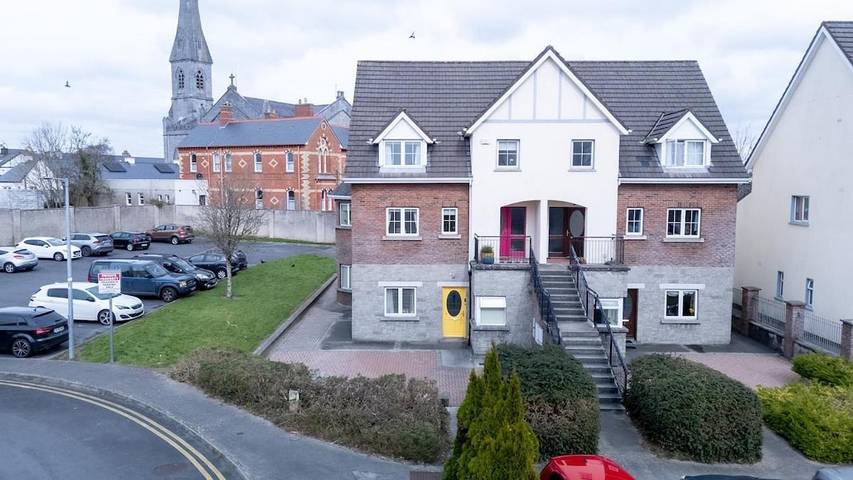 Holiday rental for 6 people, with Balcony and Terrace as well as View in Ennis