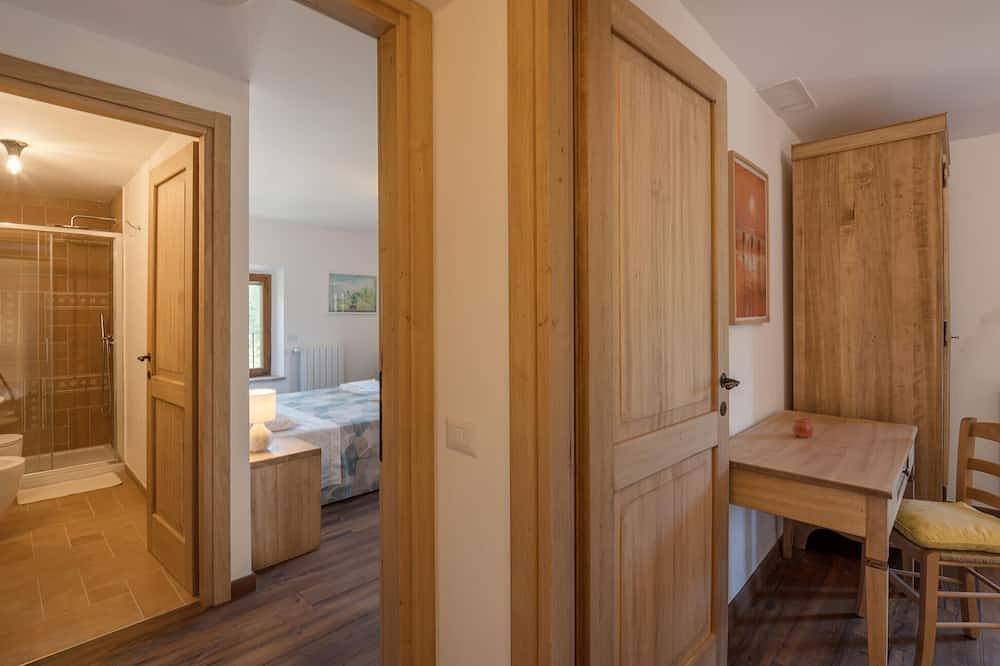 Entire apartment, 2 bedroom amazing apartment in Avigliano Umbro in Avigliano Umbro, Terni Province