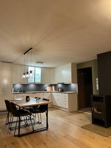 Ferienwohnung für 4 Personen, mit Meerblick und Balkon, kinderfreundlich in Tromsø