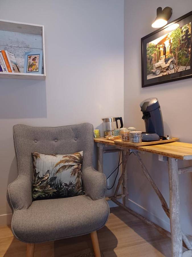 Location de vacances pour 2 personnes, avec piscine ainsi que jardin et terrasse à La Tour-sur-Orb - 3