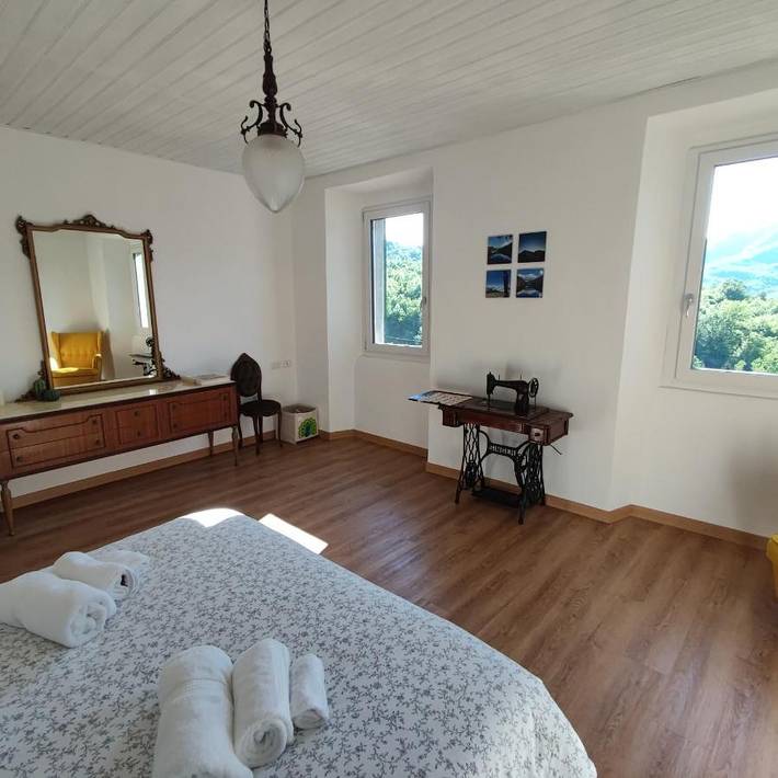 Gîte pour 6 personnes, avec balcon à Corniglio - 4