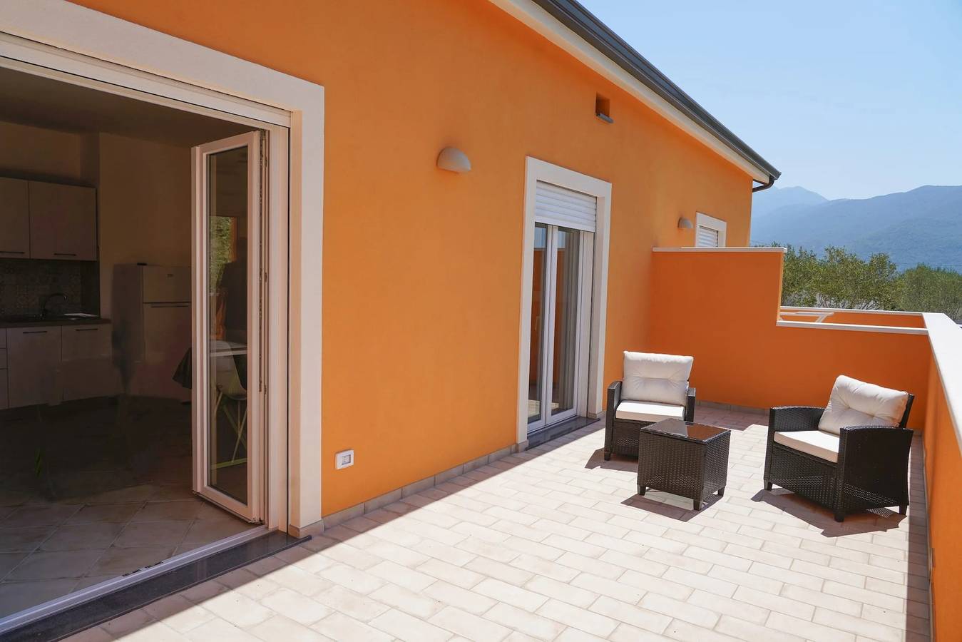 Entire apartment, Oliblu Holiday Home – Superior Taggiasca Apartment with Partial Sea View in Vibonati, Cilento Coast