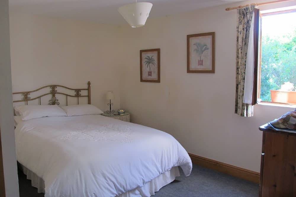 Cottage avec piscine extérieure, 8 personnes toutes avec salle de bains in Tortefontaine, Région de Montreuil