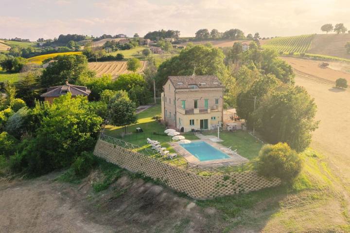 Maison de vacances pour 12 personnes, avec piscine et jardin - 1