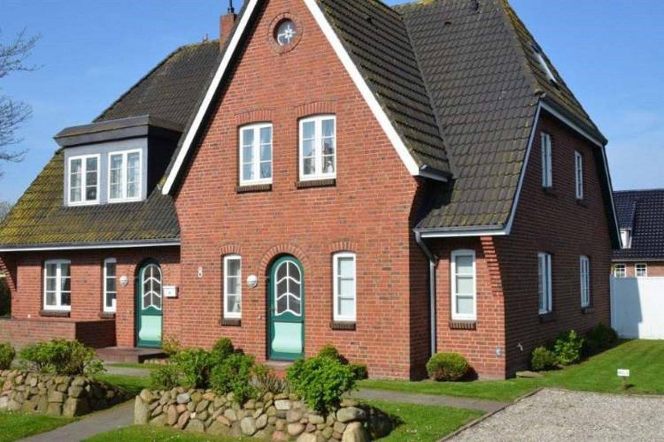 Ganze Wohnung, Ferienwohnung in Borgsum: Terrasse, Garten, Kamin & Hund erlaubt in Borgsum, Föhr