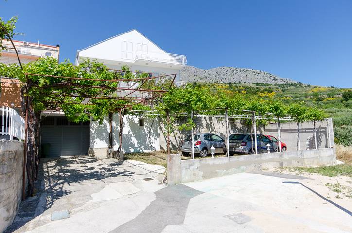 Ferienwohnung für 8 Personen, mit Garten und Terrasse - 1