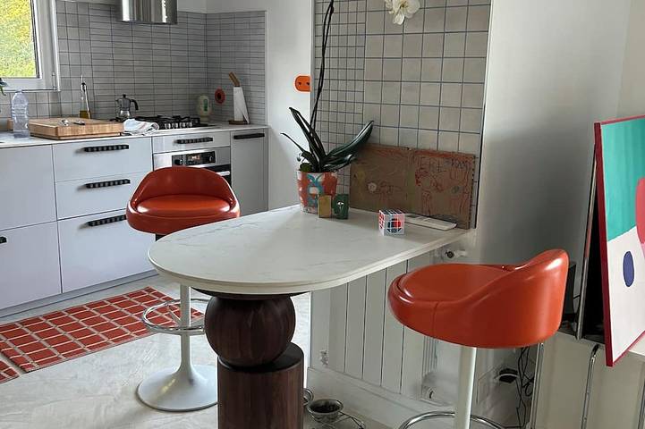 Location de vacances pour 7 personnes dans Thermes de Camoins les Bains