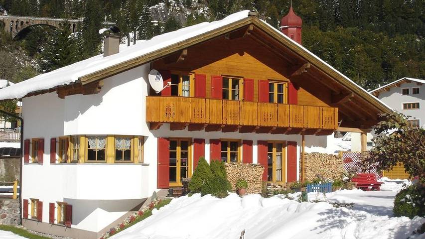 Ferienwohnung für 4 Personen, mit Garten in Klösterle am Arlberg