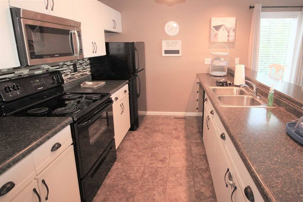 Ganze Wohnung, Clean and Updated Condo! Keine Stufen! Informieren Sie sich über niedrigere Herbst und Winter Preise in Osage Beach, Lake of the Ozarks