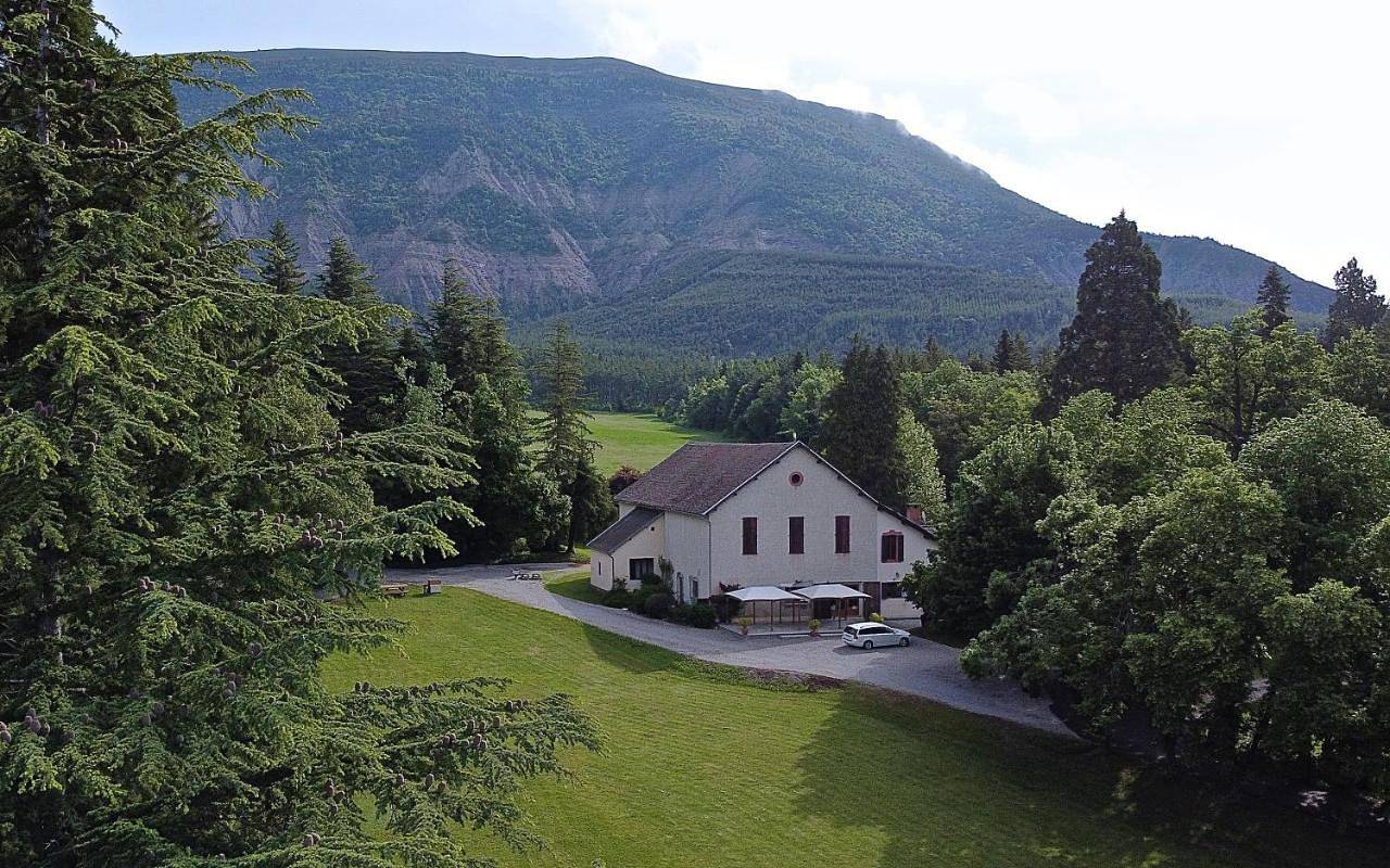 La Source in Saint-Pierre-d'Argençon, Région de Gap