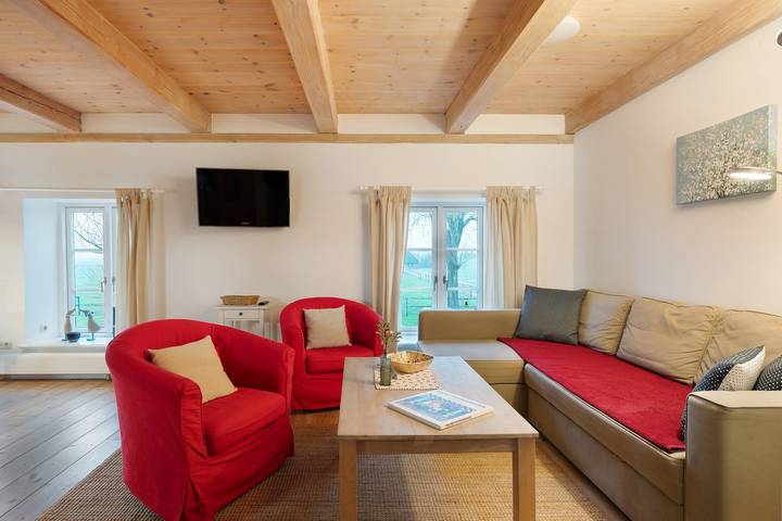 Ferienwohnung für 6 Personen, mit Garten und Sauna