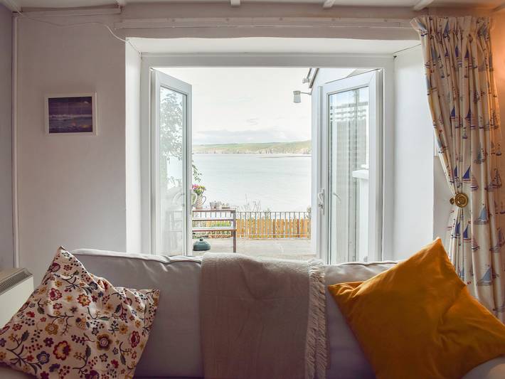 Seadrift in New Quay, Cardigan Bay