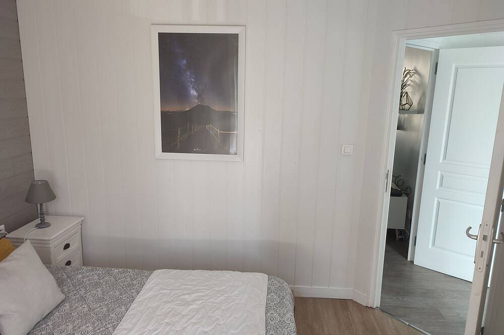 Appartement entier, Les insolites de Champeix 1 in Champeix, Région de Besse-et-Saint-Anastaise