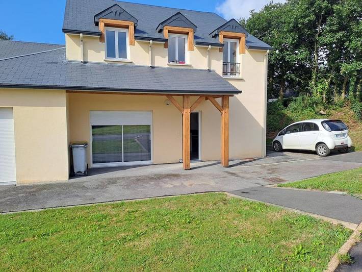 Gîte pour 6 personnes, avec jardin à Saint-Ségal - 2