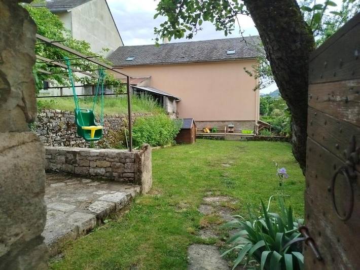 Location de vacances pour 13 personnes, avec Terrasse dans Lapanouse - 3