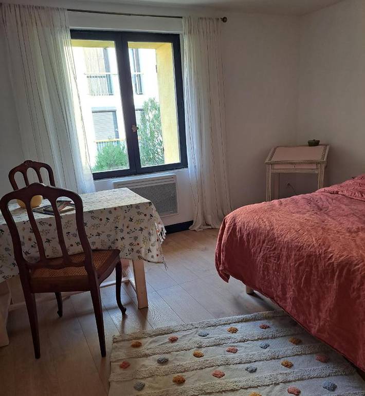 Chambre d’hôte pour 2 personnes, avec jardin ainsi que vue et terrasse à Arles - 2
