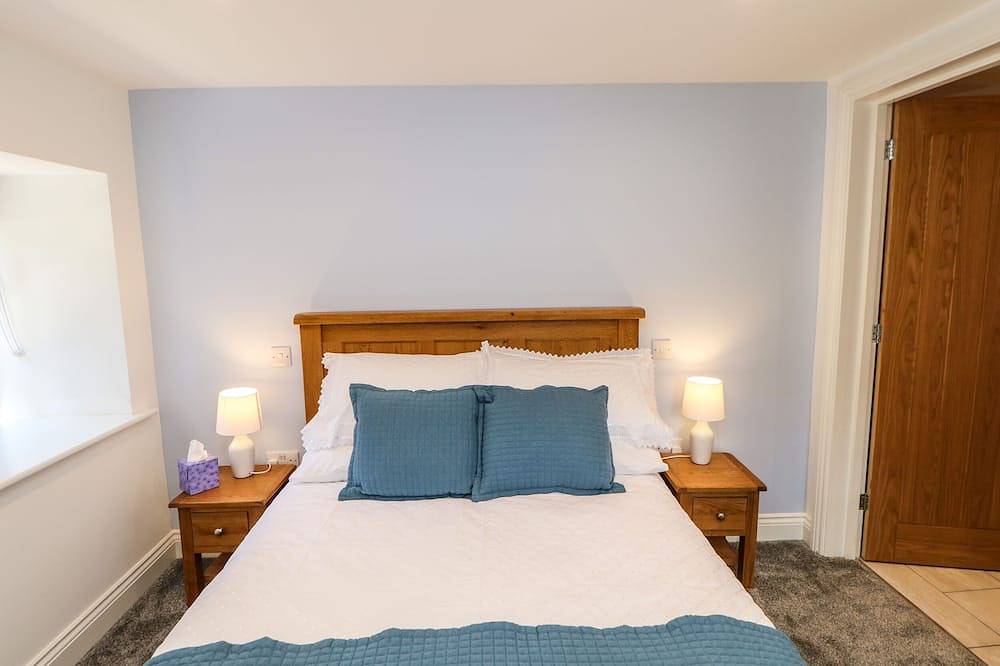 Birkett Barn, family friendly, with hot tub in Kirkby Stephen in Yorkshire Dales National Park