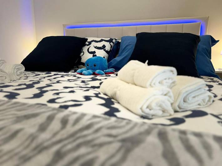 Ferienwohnung für 4 Personen, mit Balkon und Terrasse sowie Ausblick in Surbo