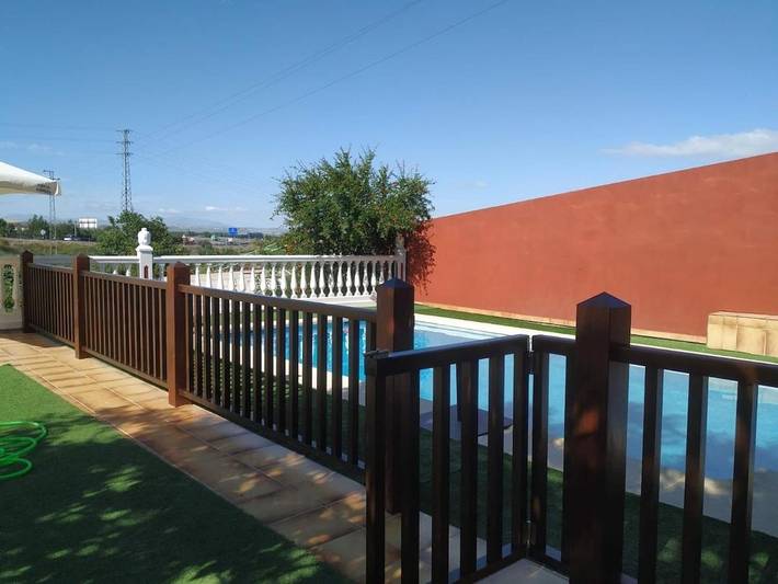 Casa rural para 8 personas, con vistas además de piscina y jardín, Se admiten mascotas en Atarfe - 2